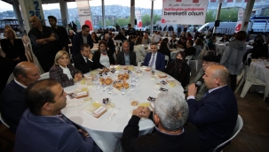 Bayraklı'da Halil İbrahim Sofrası kuruldu!