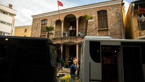 Bergama Belediyesi'nin tarihi hizmet binası film setine dönüştü