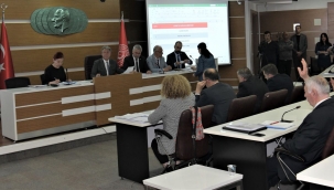 Bornova Belediye Meclisi'nde istifa eden iki üye yerine iki yeni isim