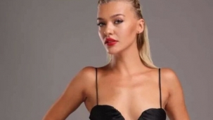 Derin dekolteli Melisa