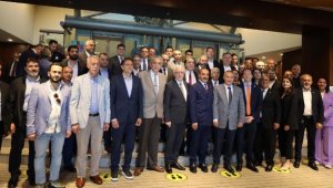 Ege'nin yaş meyve sebze ihracatını uçuran başkan