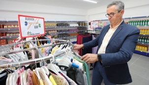 Gaziemir'de ihtiyaçlı ailelere 17 bin 625 kez yardım yapıldı