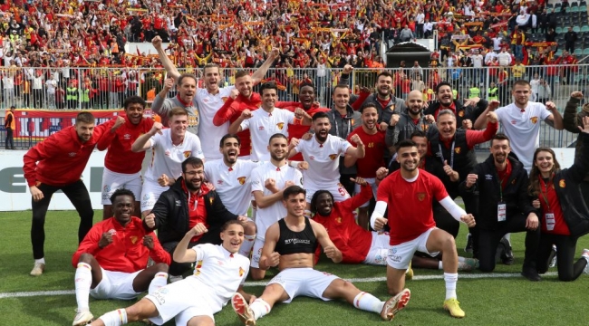 Göztepe dolu dizgin! Ege derbisinde güldü