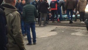 İşçileri taşıyan otobüs devrildi; 17 yaralı