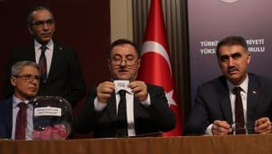 İşte partilerin pusuladaki yerleri