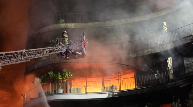İtfaiyeden rapor: Folkart'tan 10 kişiyi kurtardık
