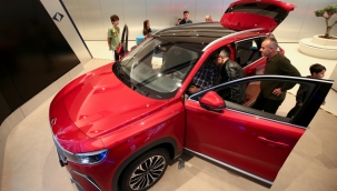 İzmir'de "Togg deneyim merkezi" açıldı