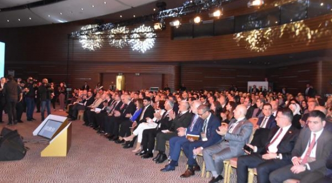 İzmir İktisat Kongresi'nde ilk oturum