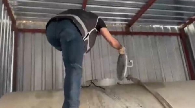 İzmir'de 44 ton karışımlı akaryakıt ele geçirildi