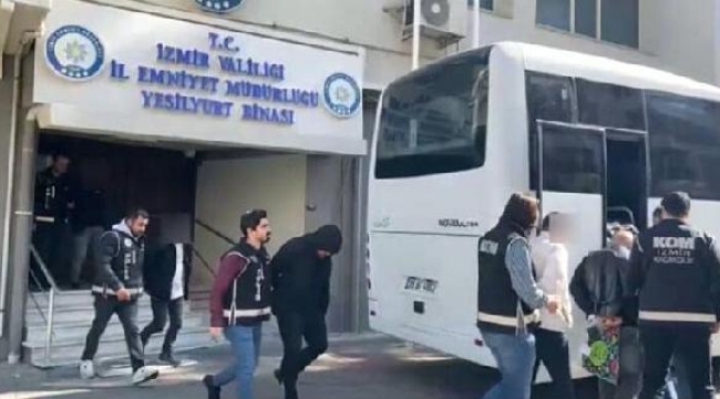 İzmir'de tefeci çetesine 4 tutuklama