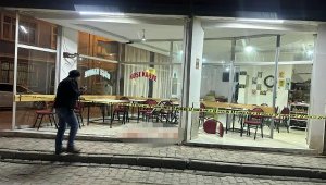 KahvehaneY pompalı ile ateş etti: 1 ölü, 1 yaralı