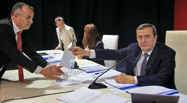 Konak Belediye Meclisi komisyon üyeleri seçildi! İşte tam liste