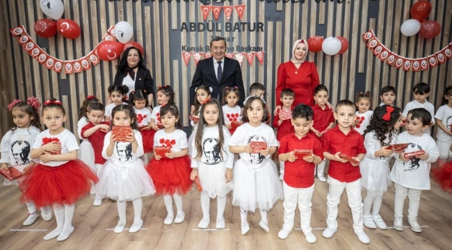 Konaklı miniklerden gururlandıran 23 Nisan Bayramı kutlaması