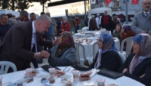Menemen Belediyesi'nden Emiralem'de gönül sofrası!