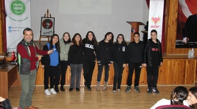 Mutlu Bakış Projesi kapsamında İzmirli öğrenciler aidiyet bilincini pekiştiriyor