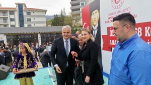 Ödemiş TOKİ'de 468 konutun hak sahibine anahtar teslimi