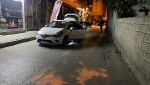 Otomobiliyle giderken silahlı saldırıda öldü