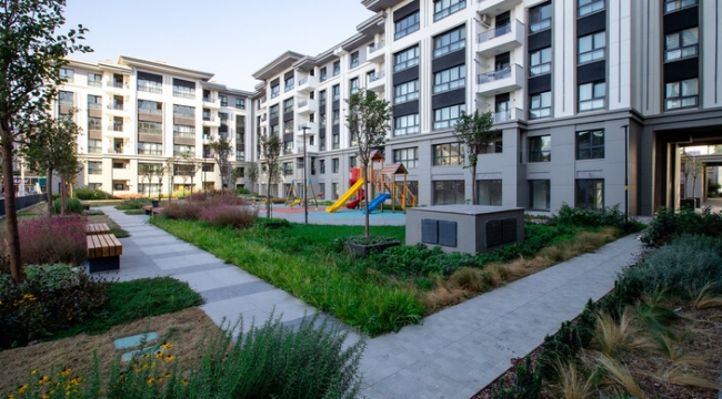 TOKİ İzmir'e 13 bin konut ve dükkân kazandırıyor