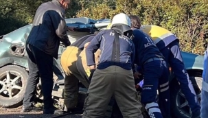 Urla'da trafik kazası biri ağır 5 kişi yaralandı 