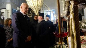 Yunanistan Dışişleri Bakanı Dendias: İki ülke arasında gerilim istemiyoruz