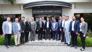 AK Parti İzmir adayı Sürekli: "Eser siyasetini kanıtlamak için yıllar gerekir"