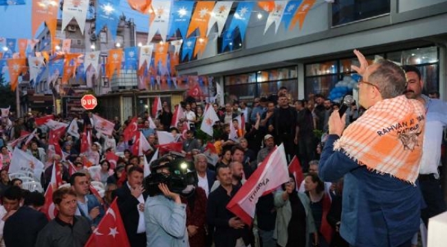 AK Parti'li Sürekli, 4 ilçe gezdi Ödemiş'te SKM'nin açılışını gerçekleştirdi