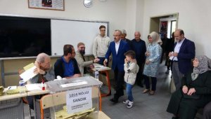 AK Parti'li Turan oyunu Çanakkale'de kullandı