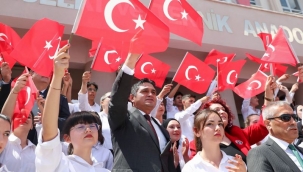 Aliağa'da Atatürk'ü Anma, Gençlik ve Spor Bayramı coşkusu yaşandı