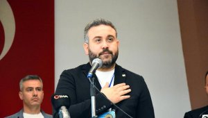 Altay'da eski başkan geri mi dönüyor