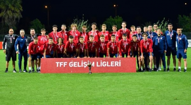 Altınordu iki eksikle gidiyor