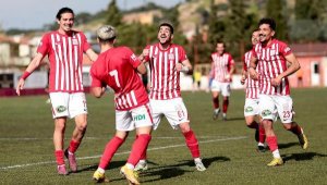 Ayvalıkgücü yarı final aşkına