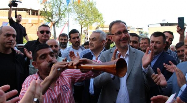Bakan Kasapoğlu Aydın'da: 28 Mayıs'ta sizden rekor bekliyoruz