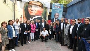 Başkan Selvitopu sandık görevlileriyle buluştu, sahayı dolaştı