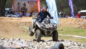 Bergama'da enduro rüzgarı esti
