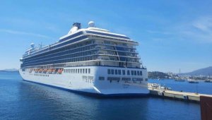 Bodrum'a denizden 1182 turist geldi