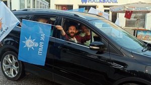 Bodrum'da seçimlerin ardından AK Parti'liler konvoy oluşturdu