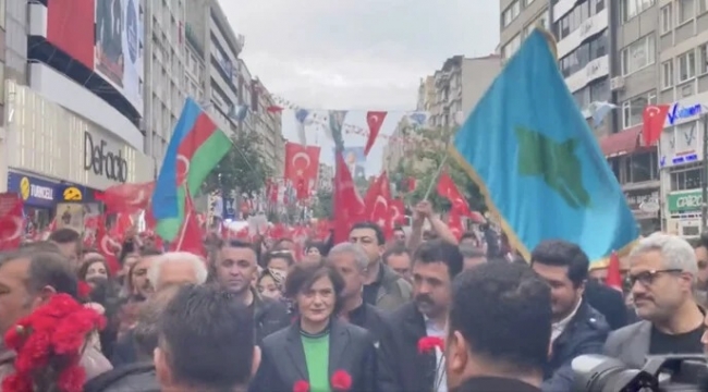 CHP'li Kaftancıoğlu'nun seçim çalışmasında bozkurt işaretleri yapıldı