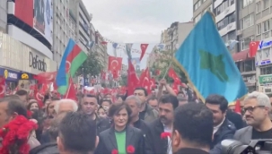 CHP'li Kaftancıoğlu'nun seçim çalışmasında bozkurt işaretleri yapıldı