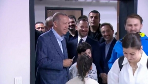 Cumhurbaşkanı Erdoğan oy sırasında