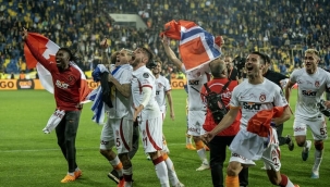 Cumhuriyet'in 100. yılında şampiyon Galatasaray