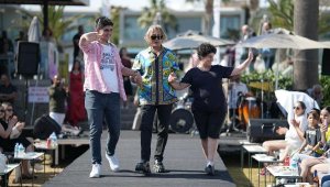 Defilenin geliri Bodrum Sağlık Vakfı'na