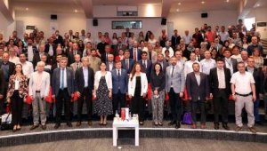 Dokuz Eylül'de Müftülük çalışanlarına 'geleneksel tıp' anlatıldı