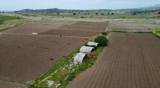 Tarlalar arasındaki tarihi köprü, 'turizme kazandırılsın' isteği