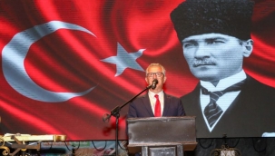 Duman, 19 Mayıs Gençlik Bayramı'nda Gaziemir'de sahneye çıkacak