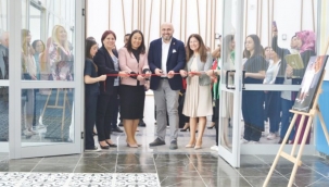 "Ebelik Tarihi Fotoğraf Sergisi" açıldı