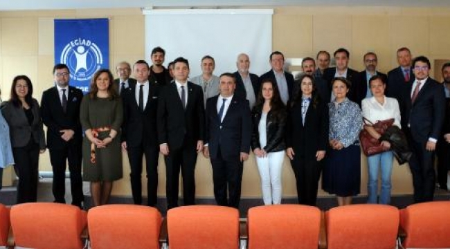 EGİAD, ekonomi ve siyaseti değerlendirdi