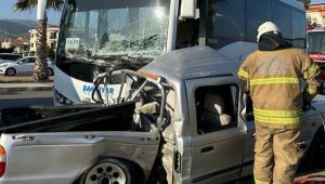 Güzelbahçe'de feci kaza: 1 ölü, 6 yaralı