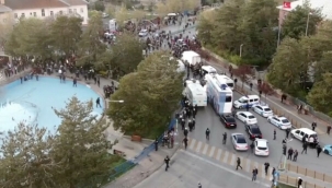 İmamoğlu mitinginde olay! Konuşmayı yarıda kesti