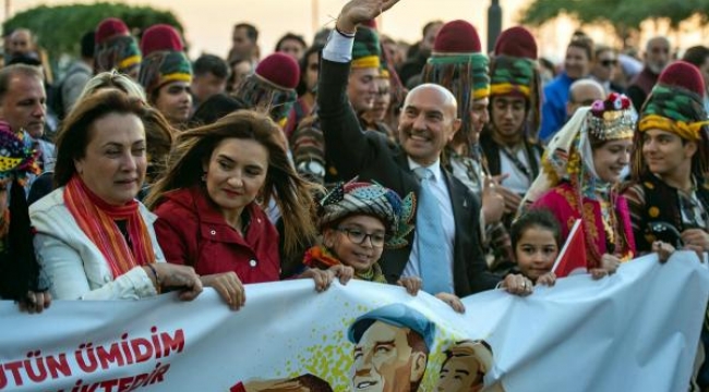 İzmir'de 19 Mayıs Gençlik Bayramı'nda hem festival hem konser