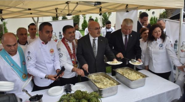 İzmir'de Türk mutfağının lezzet şöleni etkinlikleri başladı
